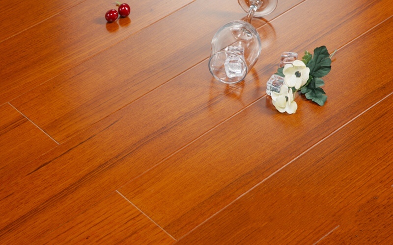 广东天气适合用什么材质的实木地板