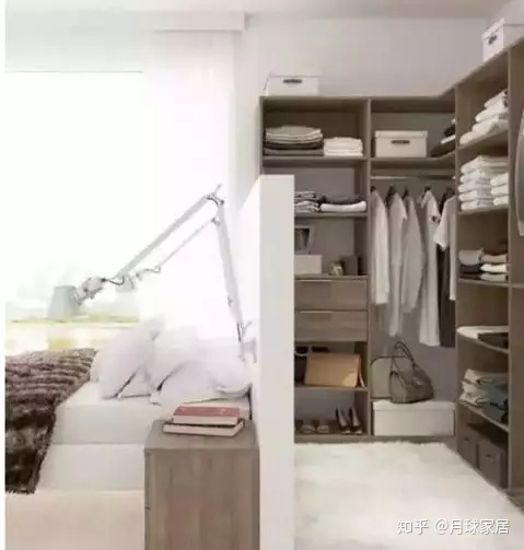 卧室窗台装修效果欧式_卧室装修效果图_简约卧室装修效果
