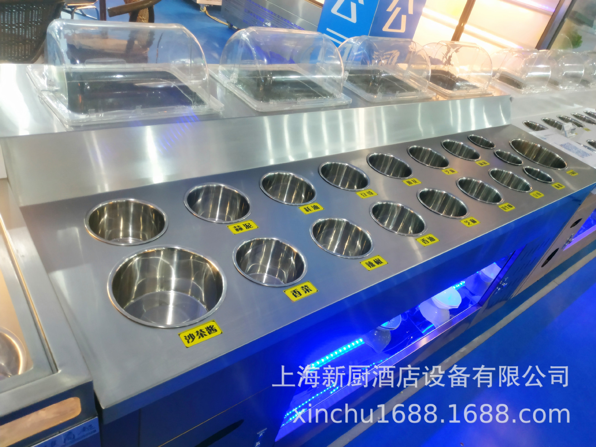 火锅店装修效果图_饰品店装修效果_烤肉火锅一体店装修