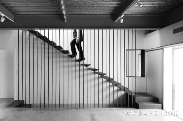 楼梯装修_楼梯装修效果图_楼梯装修图片