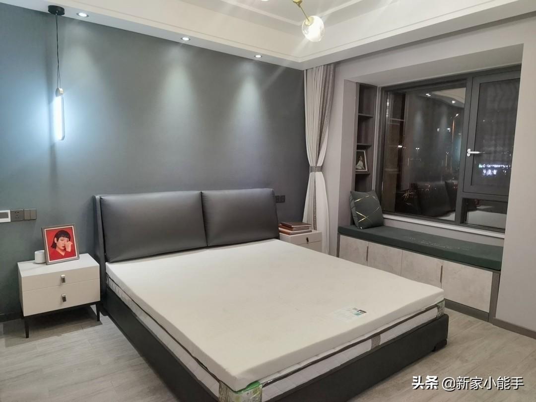新中式跃式房装修样板_样板卧室房装修效果图_客厅装修样板房