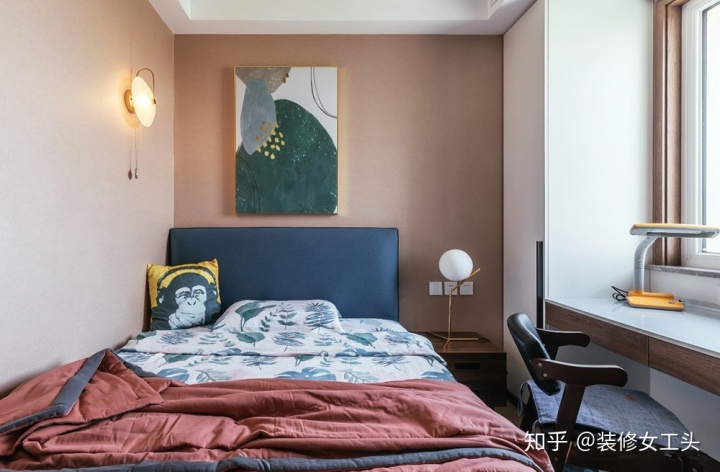 卧室效果图赏析，小卧室又该怎么装修？