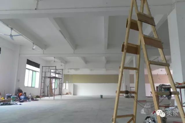 选择传统公司还是互联网公司_怎样选择装修公司_卫生间装修瓷砖选择