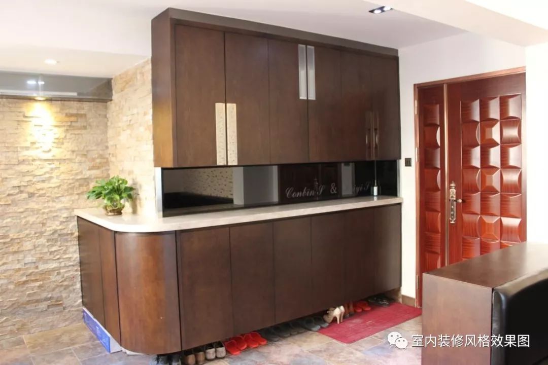 壁橱装修效果图_工人装修壁橱_卧室壁橱装修图片