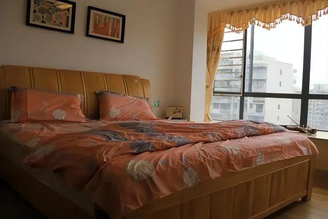 三室两厅两卫装修效果图简约风设计_100平三室两厅两卫装修效果图_三室2卫装修