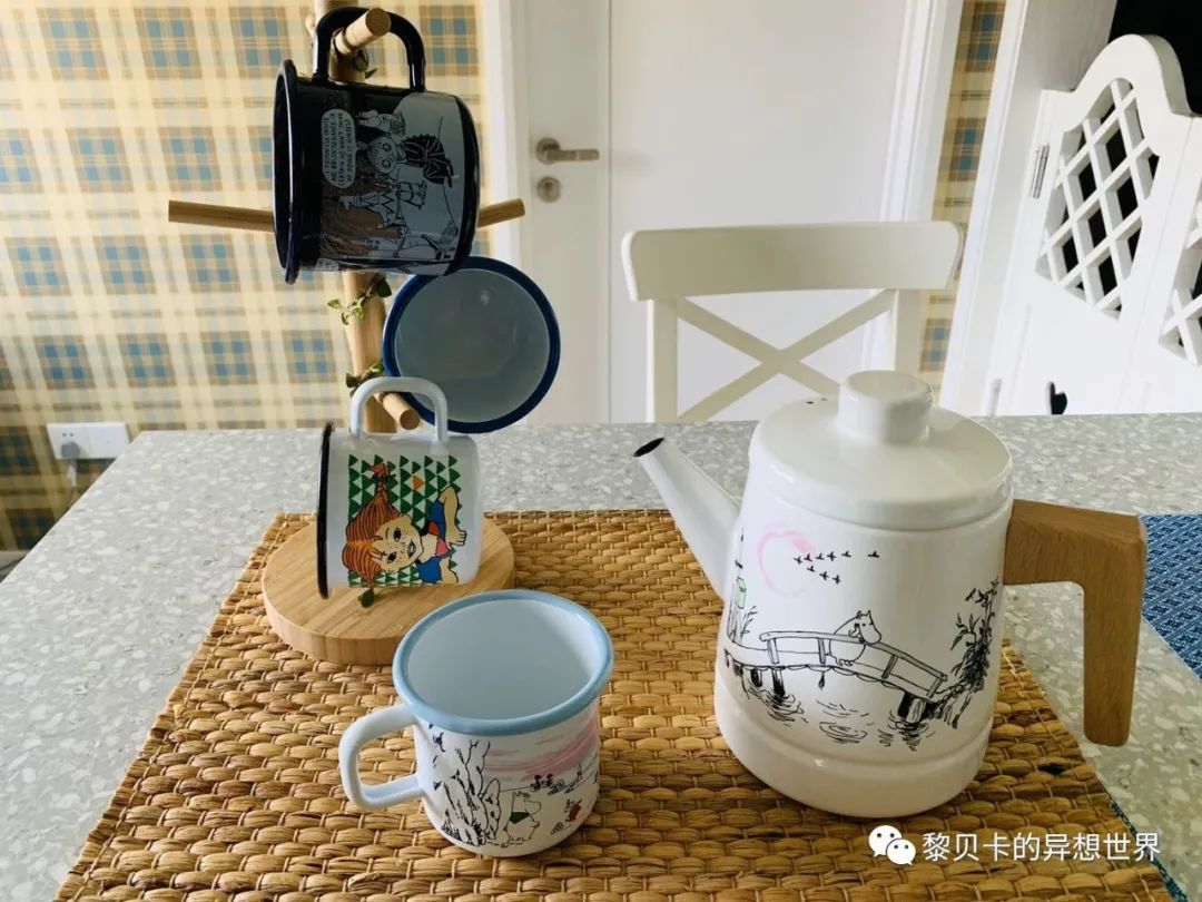 内衣店装修图_内衣实体店装修风格图_内衣饰品店装修图片