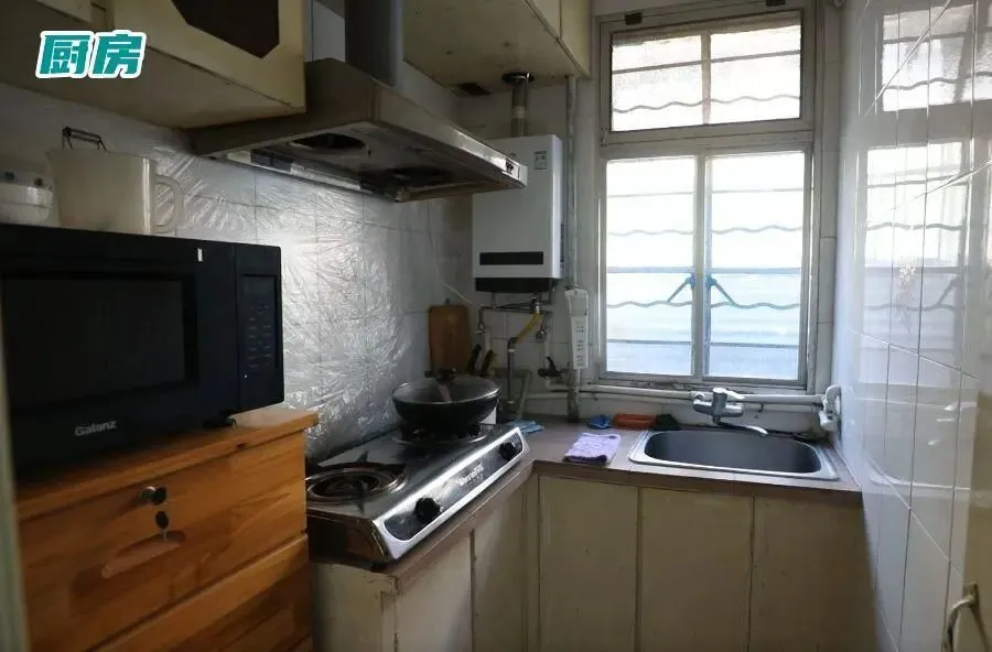 定制储物床装修效果图_储物沙发装修效果图_储物间装修效果图