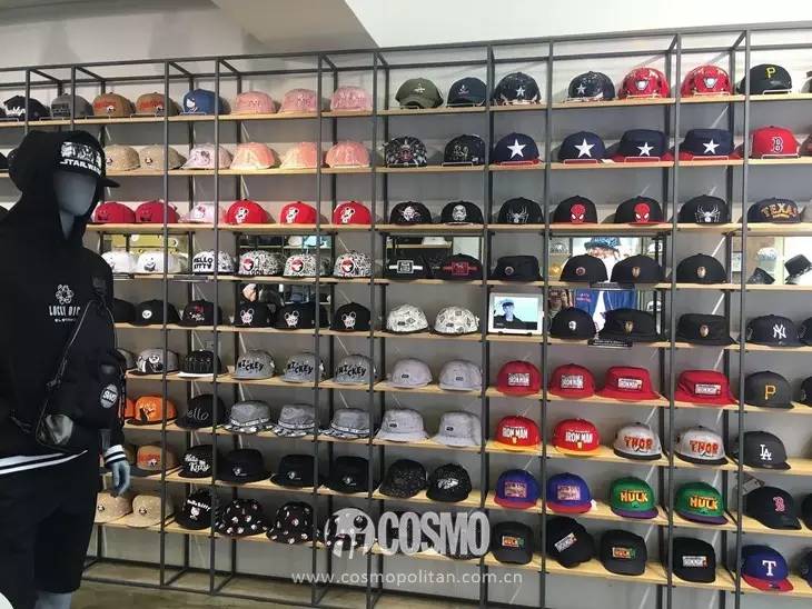 烘培店装修cad图_内衣店装修图_图满多装修效果图童装店