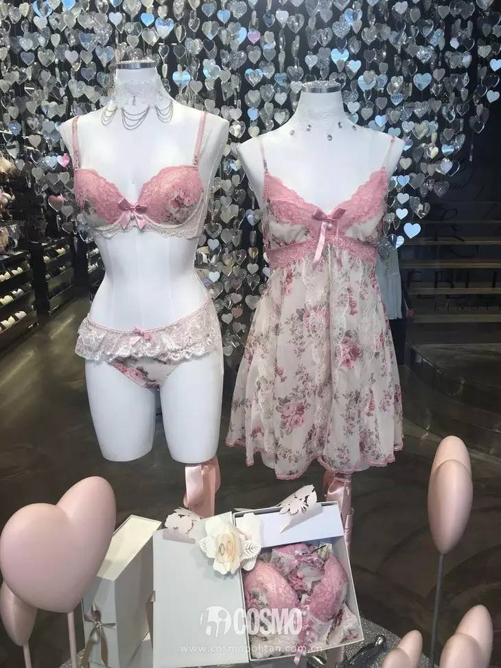 图满多装修效果图童装店_内衣店装修图_烘培店装修cad图