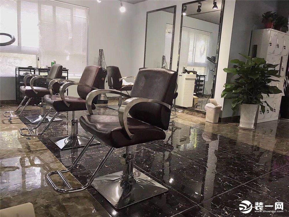 北京理发店装修如何设计更出众?理清重点客源滚滚来