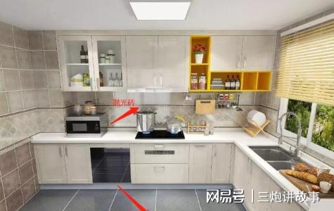 走入式衣柜 设计_走入式衣柜移门_走入式衣柜装修效果图