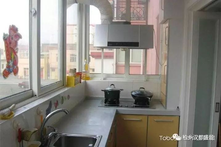 小阳台装修效果图_家装阳台装修效果图片_阳台柜子装修效果图片