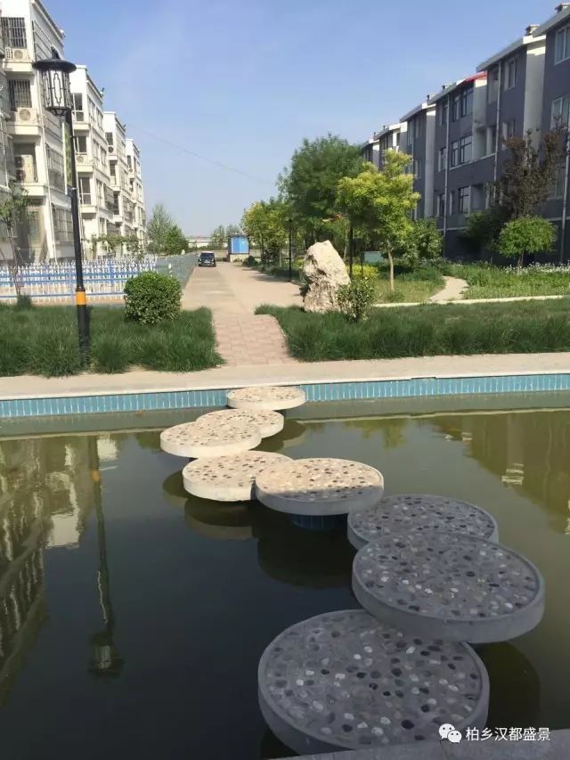 阳台柜子装修效果图片_小阳台装修效果图_家装阳台装修效果图片