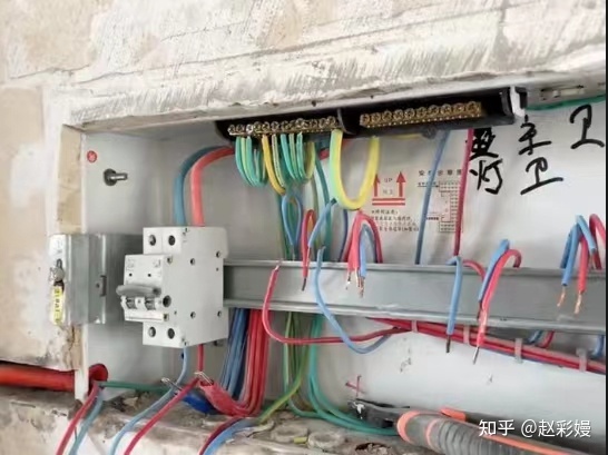 专业美发店装修_专业装修_专业旅馆装修