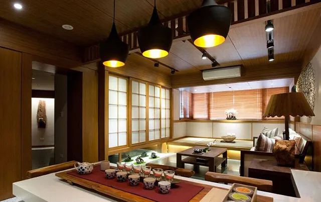 装修风格有哪几种_田园风格卧室装修效果图小户型装修效果图_画皮姐26种风格妆容