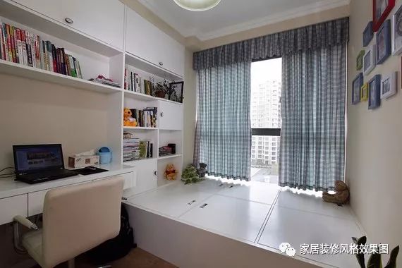 衣柜书桌榻榻米组合装修效果图片大全_书房装修效果简约图_榻榻米装修效果图