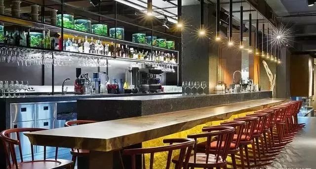 6款餐饮店装修案例，这样的店面环境太吸引人了！