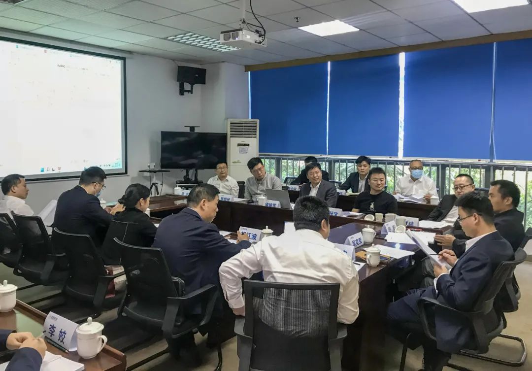 装修合同范本_合同评审表范本_装修师傅不按合同装修