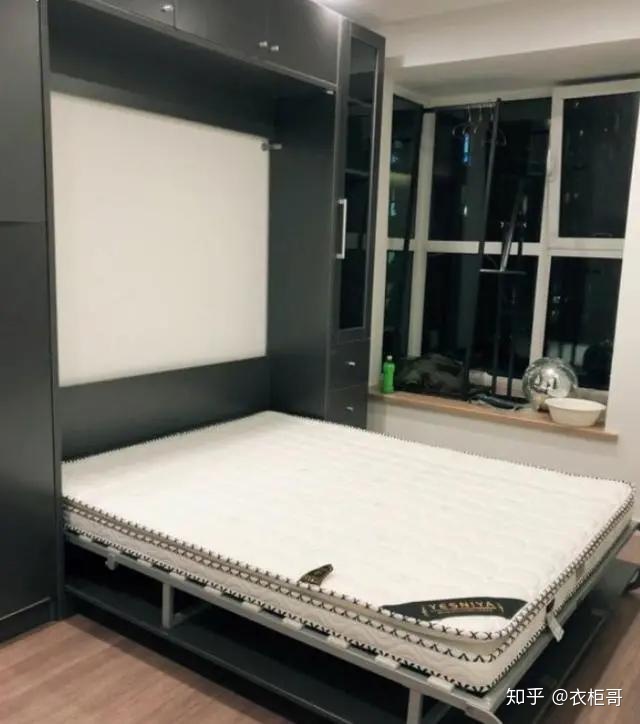 衣帽间装修样板间_小衣帽间装修效果图_整体衣帽间装修效果图