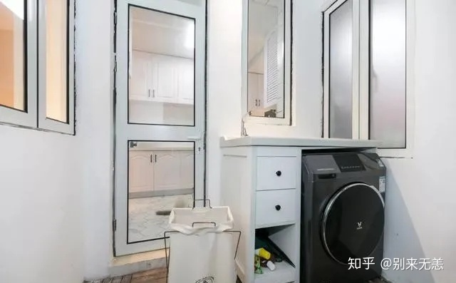 榻榻米床装修效果图_榻榻米床装修效果图_小房间榻榻米床装修效果图