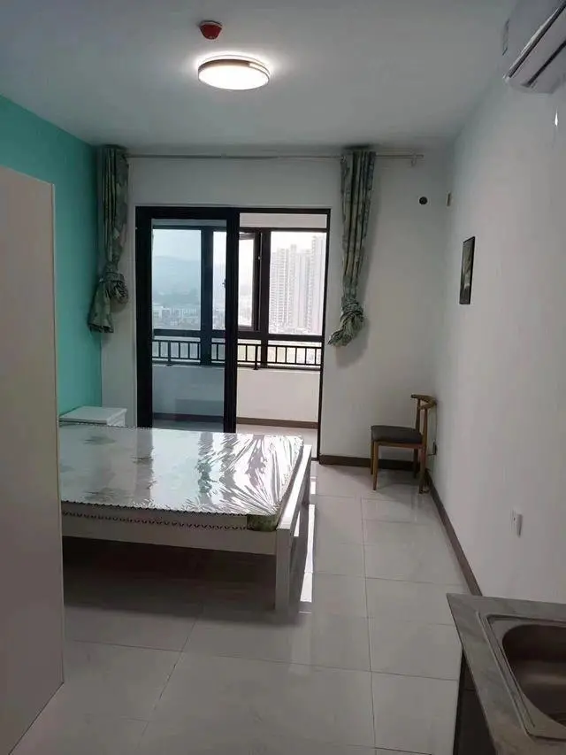 新房装修入住注意事项_新房装修3个月孕妇入住_夫妻看新房发现被人装修入住