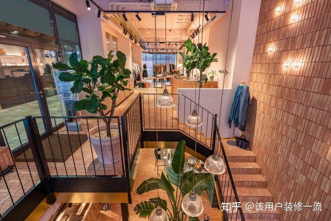 风水有关系店面那个月不适合装修_杭州店面装修_男装店面灰白色调装修效果图