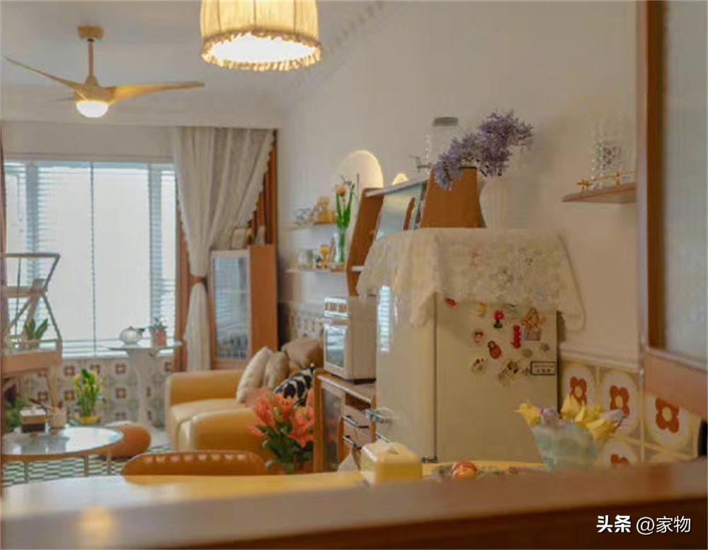 她晒出75㎡小家复古风装修：厨房内窗+拱门元素，真的太会布置了