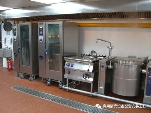 酒店厨房装修效果图_暗厨房装修效果图片_欧式厨房装修效果图片