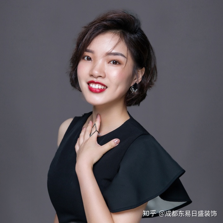 主卧衣柜装修效果图片_大主卧带书房装修效果_主卧卫生间装修效果图