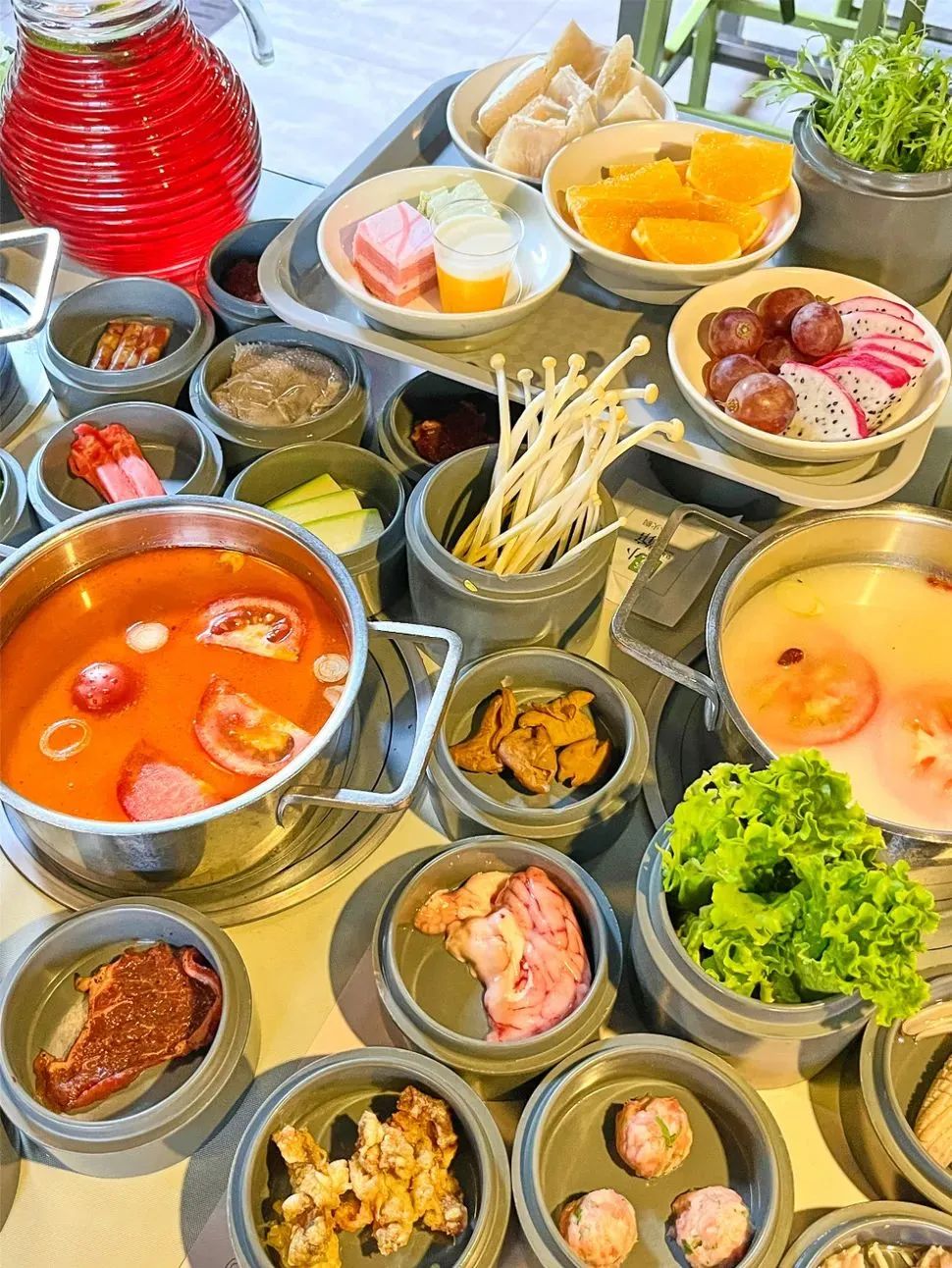 时尚火锅店装修_炫转时尚火锅自助(世购店)怎么样_时尚童装店装修效果图