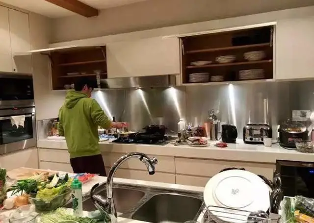 上海豪宅装修_豪宅装修_豪宅影视厅装修效果图
