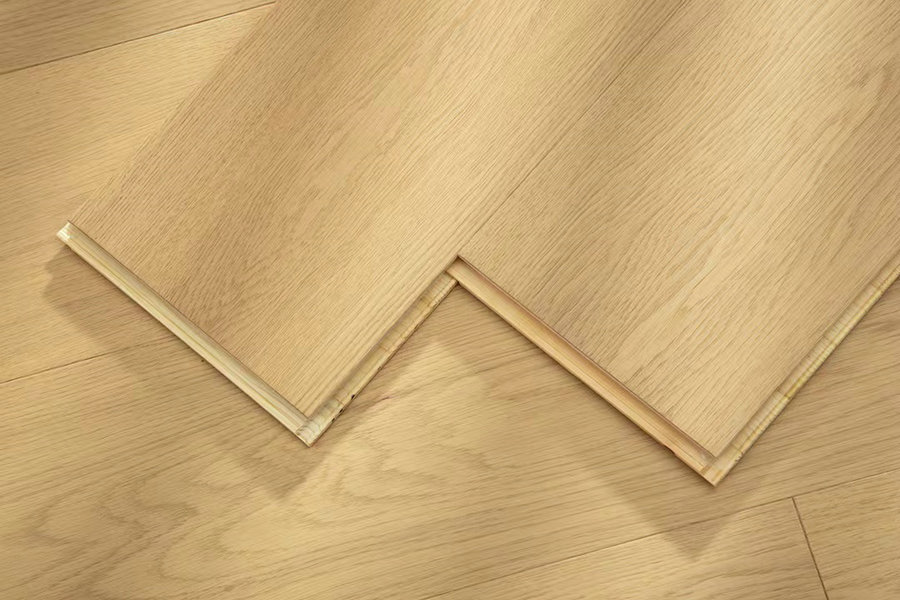 新三层实木地板的特点和结构